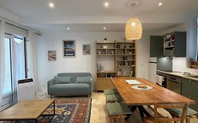 Appartement RDC avec cour privée - Narbonne Les Halles Centre Historique